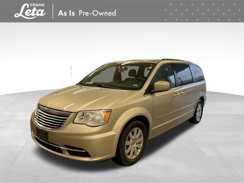 2016 Chrysler Town & Country LX