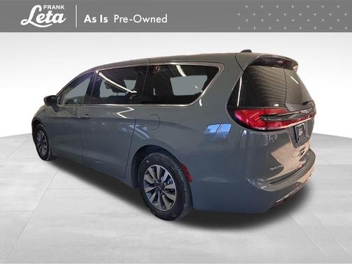2022 Chrysler Pacifica Hybrid Touring L