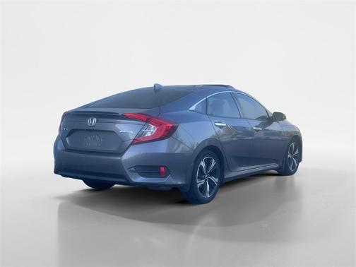 2017 Honda Civic Touring