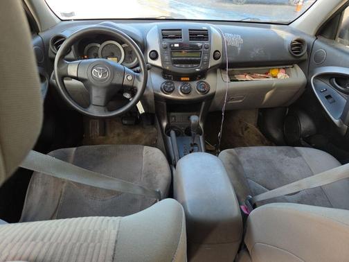 2011 Toyota RAV4 Sport