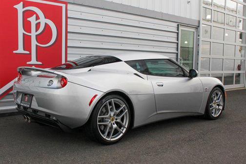 2011 Lotus Evora 2+2