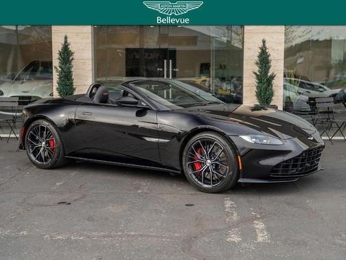 2021 Aston Martin Vantage Base