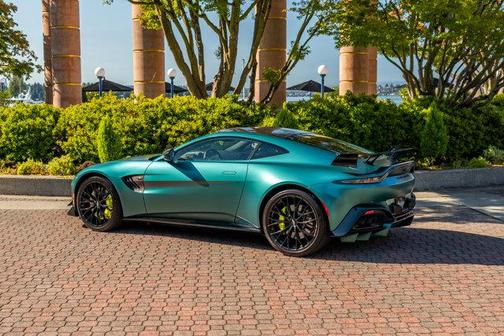 2022 Aston Martin Vantage F1 Edition