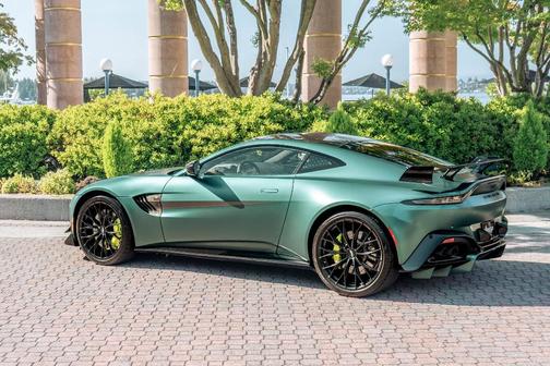 2022 Aston Martin Vantage F1 Edition