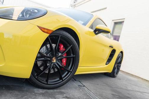 2017 Porsche 718 Cayman S