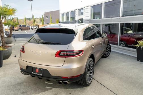 Palladium Metallic 2017 Porsche Macan S