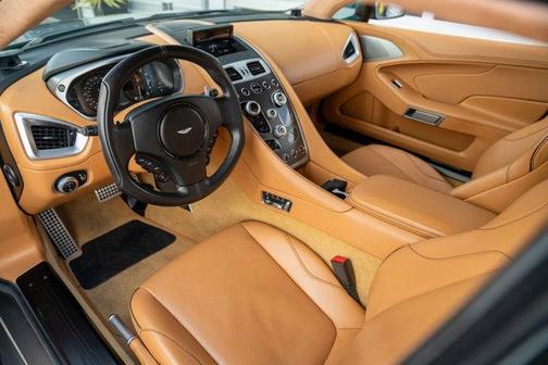 2017 Aston Martin Vanquish S