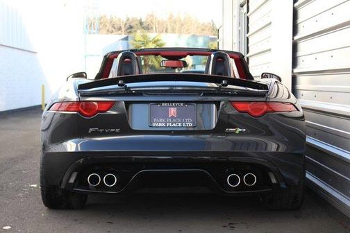 2016 Jaguar F-TYPE R