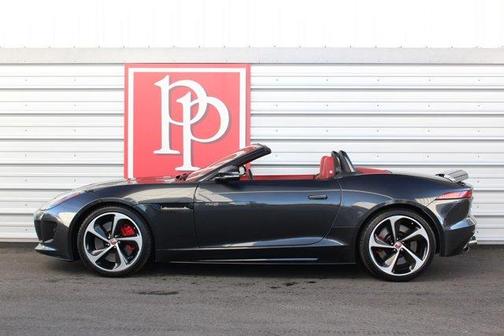 2016 Jaguar F-TYPE R