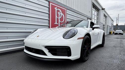 2024 Porsche 911 Carrera 4 GTS