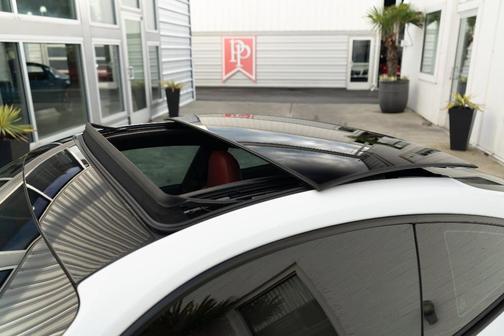 2024 Porsche 911 Carrera 4 GTS