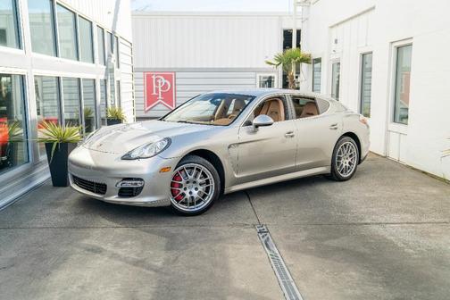 2012 Porsche Panamera Turbo