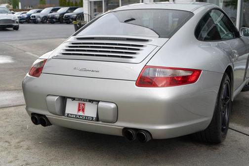 2005 Porsche 911 Carrera