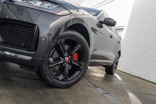 2017 Jaguar F-PACE S