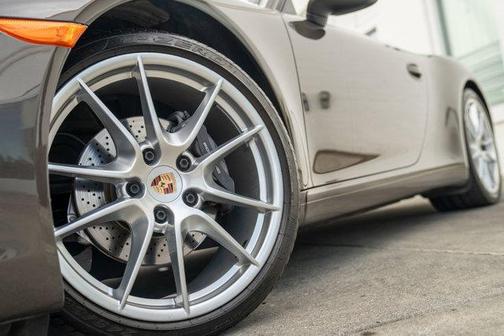2013 Porsche 911 Carrera