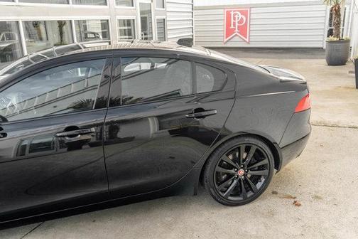 2018 Jaguar XE 35t Prestige