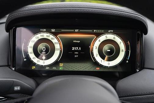 2026 Aston Martin DB12 GOLDFINGER EDITION