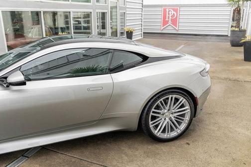 2026 Aston Martin DB12 GOLDFINGER EDITION