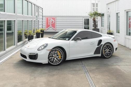 2016 Porsche 911 Turbo S