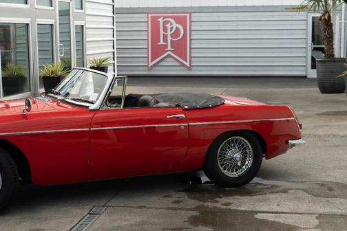 1965 MG MGB 