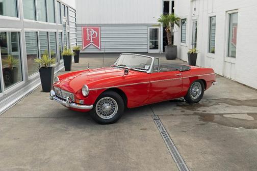 1965 MG MGB 