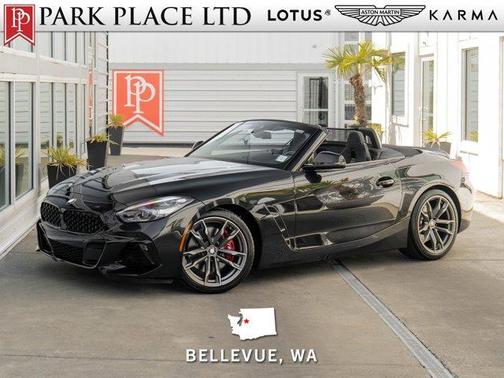 Black Sapphire Metallic 2022 BMW Z4 M40i