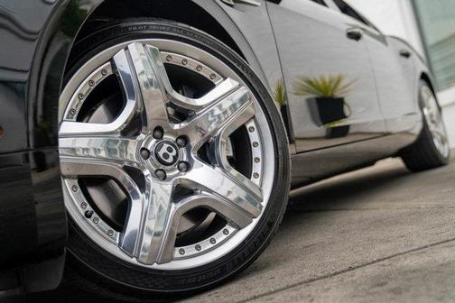 2014 Bentley Flying Spur Base