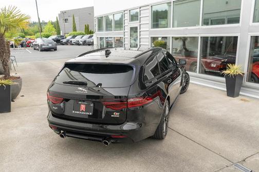 Santorini Black 2018 Jaguar XF S
