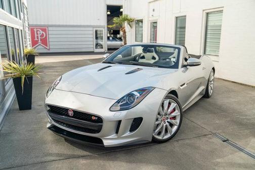 2014 Jaguar F-TYPE V8 S