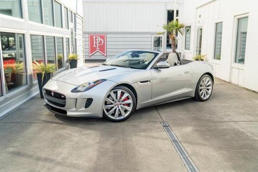 2014 Jaguar F-TYPE V8 S