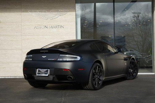 2015 Aston Martin V12 Vantage S Base