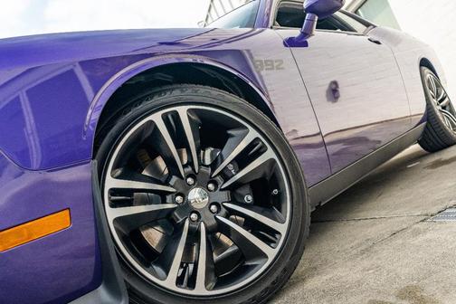 2013 Dodge Challenger SRT8 Core