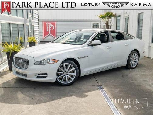 2012 Jaguar XJ Base