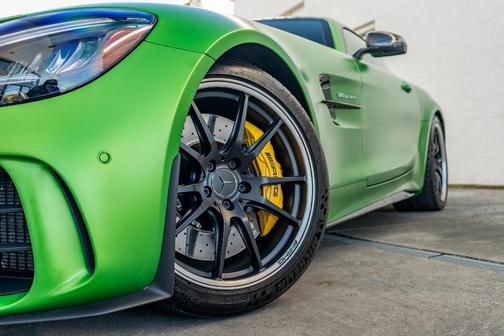2020 Mercedes-Benz AMG GT R