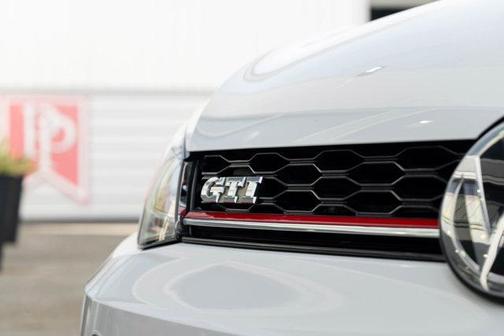 2018 Volkswagen Golf GTI 2.0T Autobahn 4-Door
