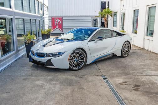 2019 BMW i8 Base