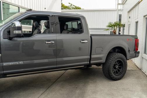 2022 Ford F-350 Platinum