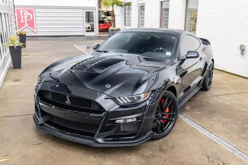 2021 Ford Shelby GT500 Base