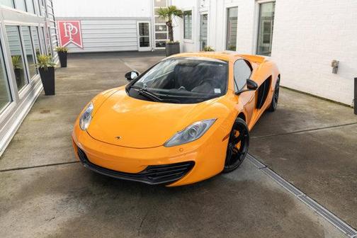 2013 McLaren MP4-12C Base