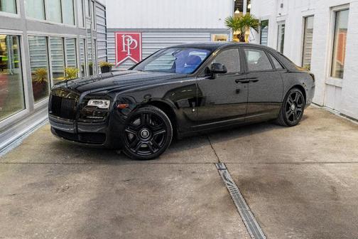 2016 Rolls-Royce Ghost Base