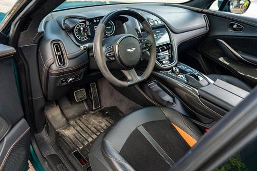 2023 Aston Martin DBX 707