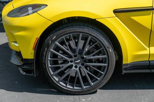 2023 Aston Martin DBX 707