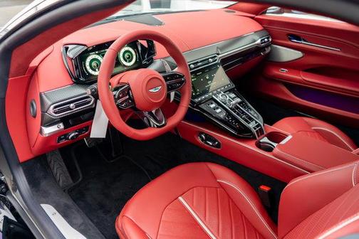 2026 Aston Martin Vantage Base