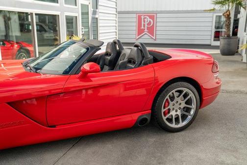 2003 Dodge Viper SRT-10