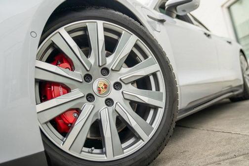 2023 Porsche Taycan Cross Turismo GTS