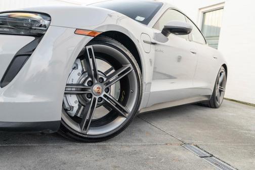 2021 Porsche Taycan Base