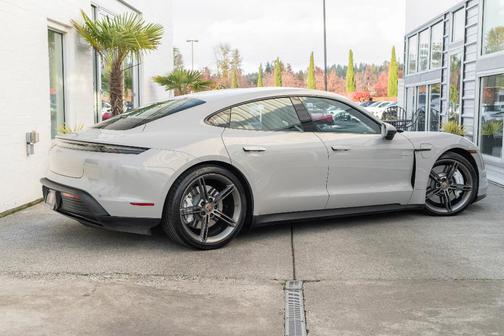 2021 Porsche Taycan Base