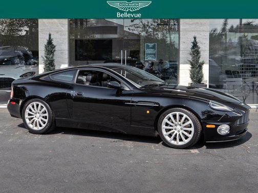 2002 Aston Martin V12 Vanquish 