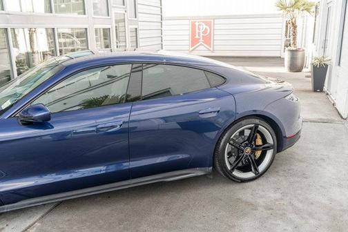 2020 Porsche Taycan Turbo S
