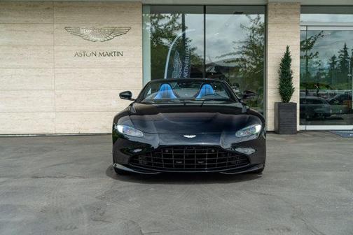 2022 Aston Martin Vantage 